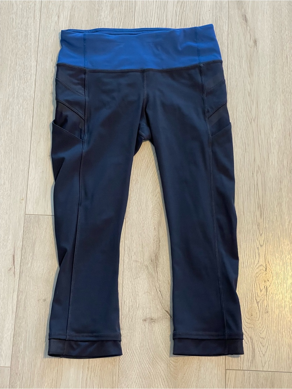 Lululemon Vintage Athletic Capri Leggings - Blue